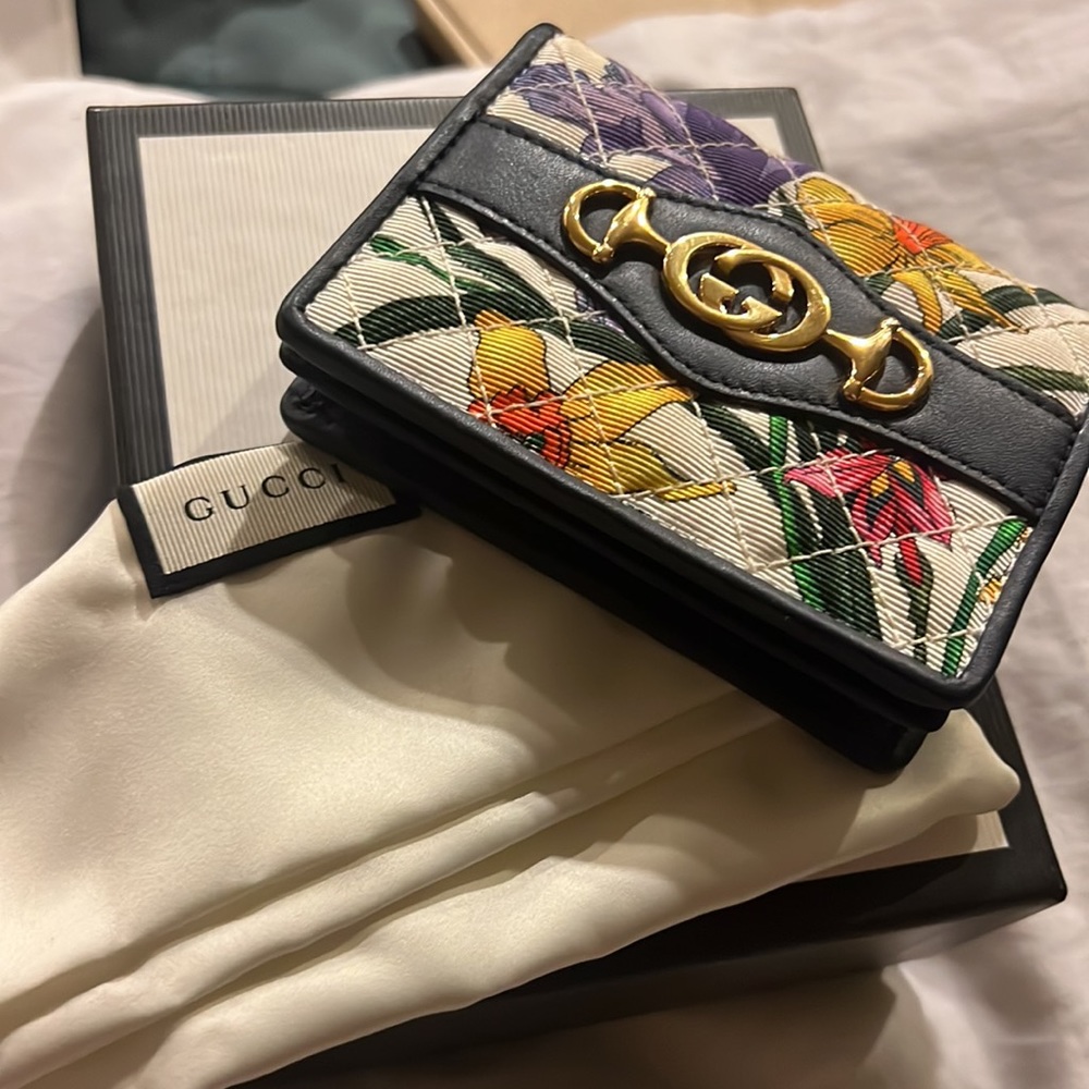 Gucci GG Trapuntata‎ Zumi Floral Wallet - Picture 15 of 16